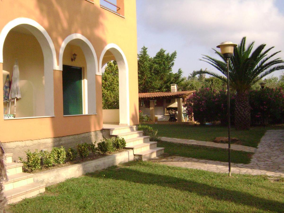 Irini Apartments And Studios Kávos Exterior photo